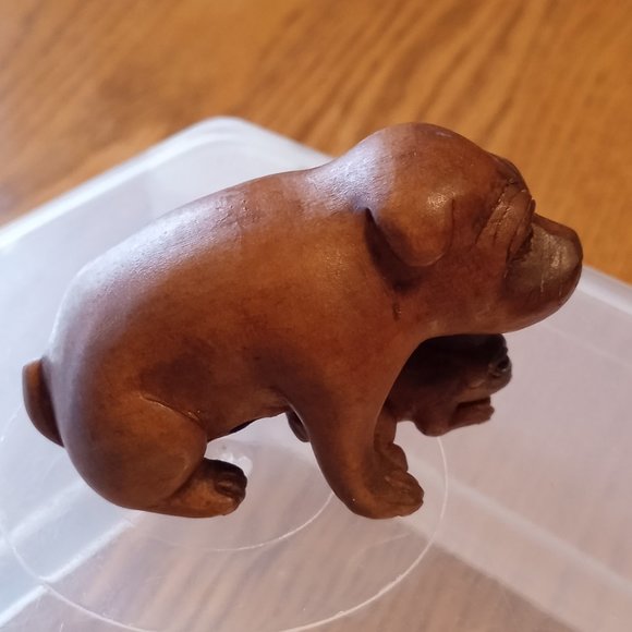Hand Carved Wooden Netsuke - Picture 4 of 7